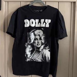 Dolly Tee